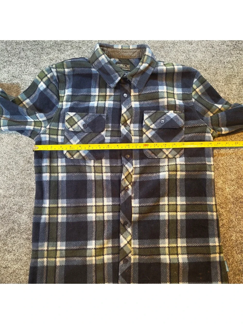O’Neill Men’s Small Plaid Flannel Shirt Blue Gray Green Standard Fit